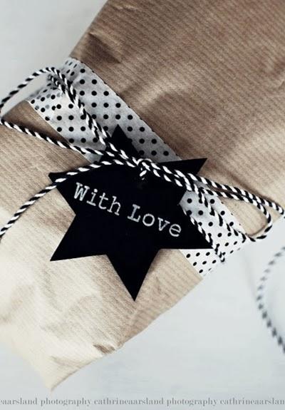 Envoltorios de regalo con mucho arte