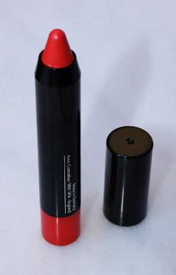 MAQUILLAJE AVON. OJOS Y LABIOS