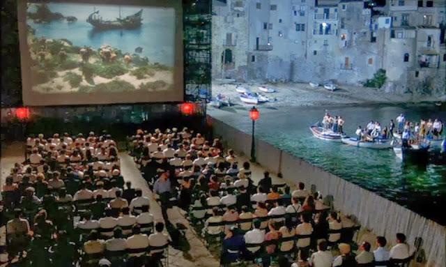 SESION CONTINUA. (Relato cinematográfico)