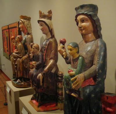 LA GRANDEZA DE LA SENCILLEZ ROMÁNICAMoisés Cayetano Rosad...