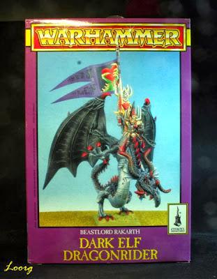 Señor de las bestias Rakarth, dragonero Elfo Oscuro