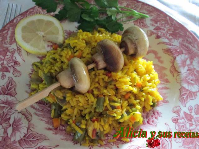 ARROZ VEGETAL CON PINCHO DE CHAMPIÑÓN