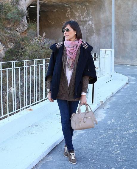 Capa azul marino Capa azul marino