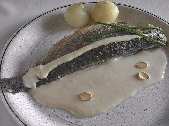 Trucha en salsa de almendras...