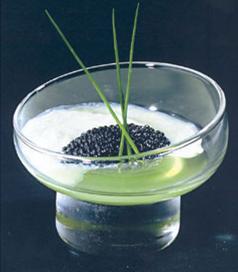 cremoso de pepino con caviar ilovepitita MENÚ DE NAVIDAD