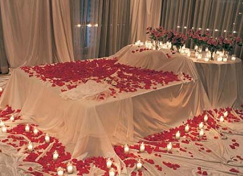 Cómo decorar un dormitorio para una noche romántica