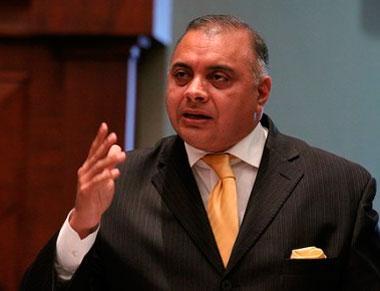 Retira Panamá su embajador en Ecuador