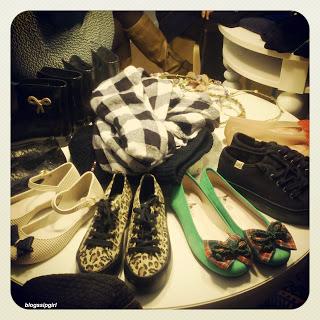 S.  HA ESTADO ALLI: ESTILISMOS NAVIDEÑOS EN SOMMES DÉMODÉ