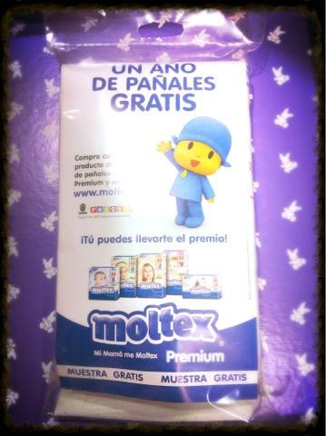 EL MUST DE LA TEMPORADA: GORRO CON POMPON A 3 PRECIOS EL MUST DE LA TEMPORADA: GORRO CON POMPON A 3 PRECIOS