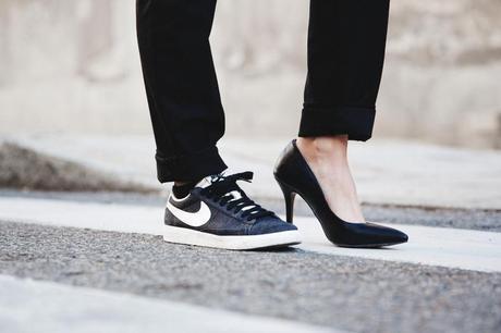 Striped_Jumper_APC-Camel_Coat-Sneakers_Nike-Heels-Paul_And_Joe_BAG-Outfit-Street_Style-Collage_Vintage-41