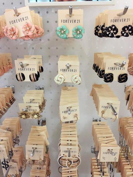 Todo lo que puedes encontrar en Forever21 Santiago Todo lo que puedes encontrar en Forever21 Santiago