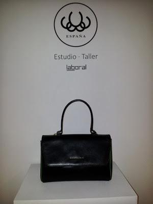 CUCARELIQUIA estrena estudio taller.