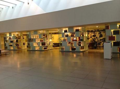 CUCARELIQUIA estrena estudio taller.