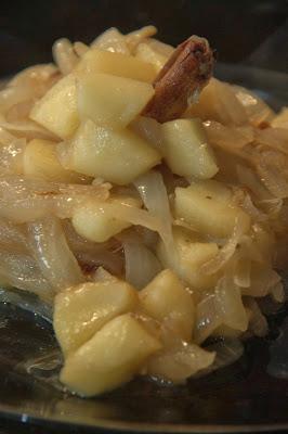 Cebolla caramelizada con manzana