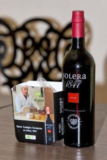 Queso ecológico de cabra envejecido con Solera 1847 Queso ecológico de cabra envejecido con Solera 1847