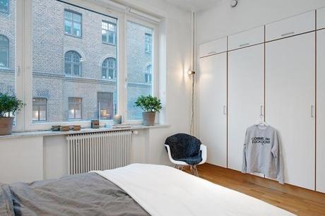 pisos nórdicos interiores espacios pequeños iluminación decoración diseño interiores iluminación decoración nórdica decoración en blanco y madera casas nórdicas blog decoración interiores nórdicos aprovechar el espacio interiores accesorios hogar posters fotografías 