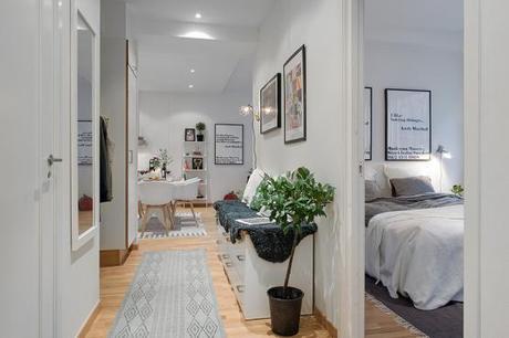 pisos nórdicos interiores espacios pequeños iluminación decoración diseño interiores iluminación decoración nórdica decoración en blanco y madera casas nórdicas blog decoración interiores nórdicos aprovechar el espacio interiores accesorios hogar posters fotografías 