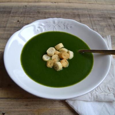 CREMA DE ESPINACAS Y PARMESANO