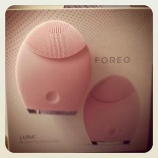 Lo último en gadgets de limpieza facial: Descubre LUNA de FOREO.