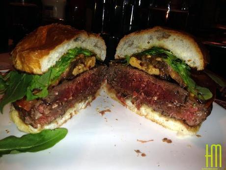 STEAKBURGER: Las segundas impresiones tampoco son buenas. STEAKBURGER: Las segundas impresiones tampoco son buenas.