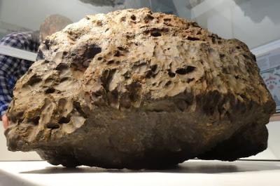 Fragmento del meteorito de Chelyabinsk