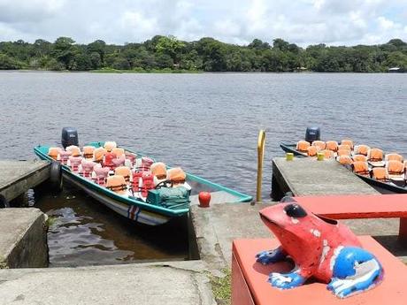 El pueblo de Tortuguero y sus habitantes