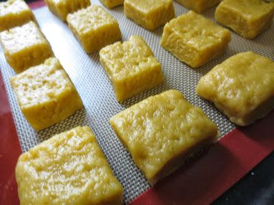 Hojaldrinas de aceite a la naranja