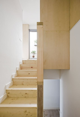 Cozy vintage and modern Minimalism in Barcelona apartment