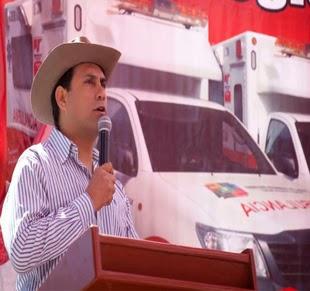 JAVIER ALVARADO NO HA SIDO UN PRESIDENTE REGIONAL A TIEMPO COMPLETO… Asegura líder de Confianza Perú