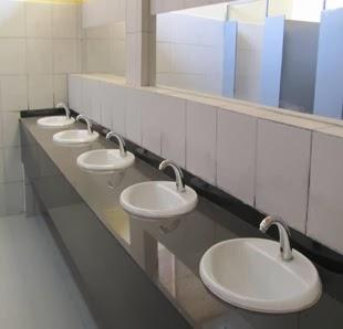 JAVIER ALVARADO INAUGURA TECHADO DE COLISEO CERRADO DEL CAÑETE…