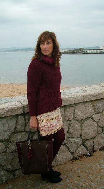 MIS LOOKS - AZUL MARINO Y GRANATE