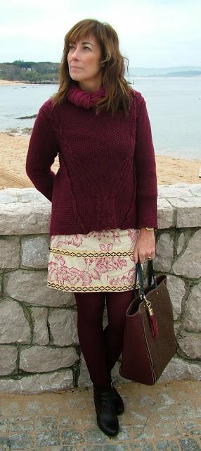 MIS LOOKS - AZUL MARINO Y GRANATE