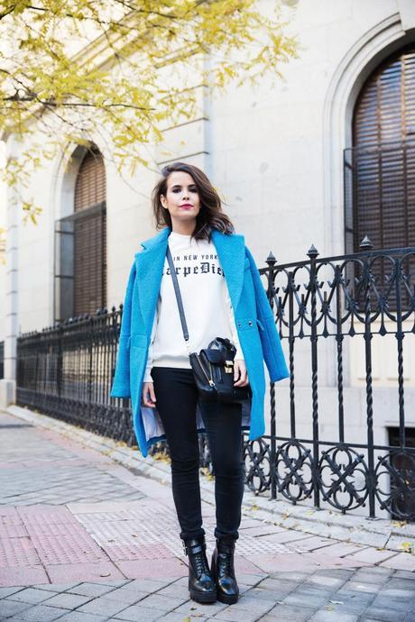 CARPE DIEM Blue_Coat-Carpe_Diem_Sweatshirt-Black_Booties-Street_Style-Collage_Vintage-Outfit-58