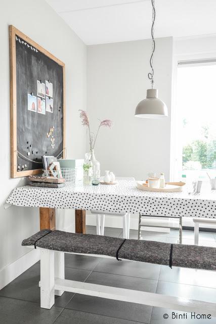 Delicadeza y luz holandesa. Una decoracion de tonalidades gris Delicadeza y luz holandesa. Una decoracion de tonalidades gris