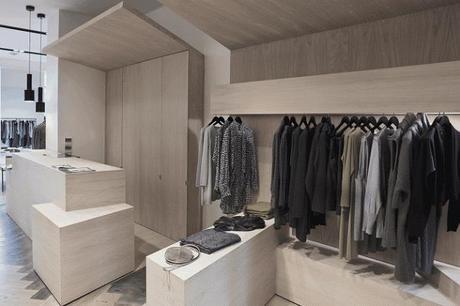 BITTE KAI RAND STORE-THERESA ARNS