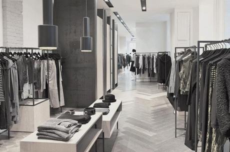 BITTE KAI RAND STORE-THERESA ARNS