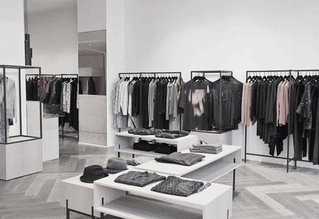 BITTE KAI RAND STORE-THERESA ARNS