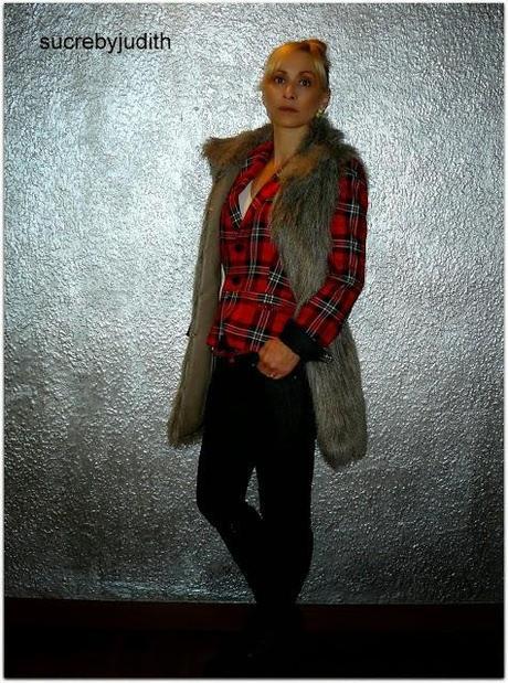 LATEST COLLECTION OF LOOKS