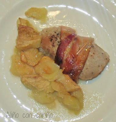 SOLOMILLO DE CERDO CON BACON Y GUARNICIÓN DE MANZANA. RECETA NAVIDEÑA