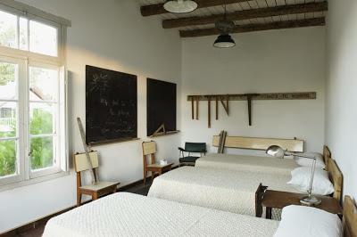 Hotel Rustico, Casa de Zinc