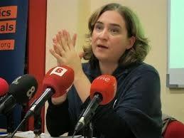 Criminalizadas las PAH, ahora quieren “desahuciarlas” de las negociaciones con los bancos.