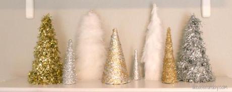 estilo nórdico escandinavo diy nochebuena navidad diy mini arboles de navidad diy deco navidad diy adornos navidad decoración navideña centros de mesa inspiración navidad blog decoración nordica escandinava adornos navidad papel tela cartulina 