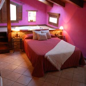 Lindos dormitorios en fucsia