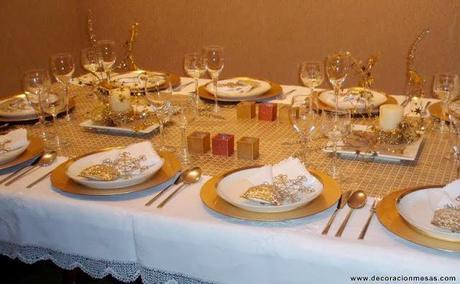 SNACKS FOR CHRISTMAS TABLE DECORATION