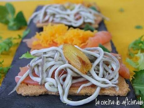 SNACKS FOR CHRISTMAS TABLE DECORATION