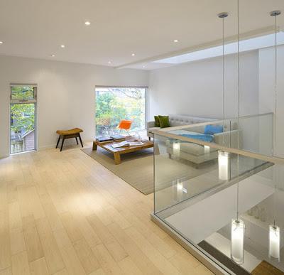 Ampliacion Moderna de Casa en Canada