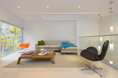 Ampliacion Moderna de Casa en Canada