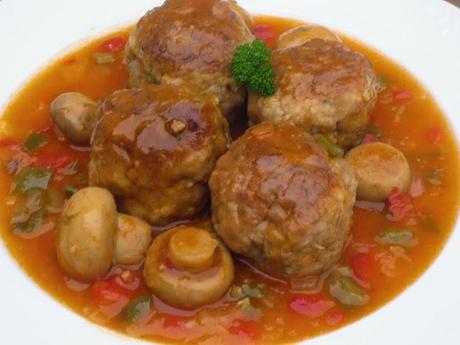 Albóndigas a la jardinera olla GM