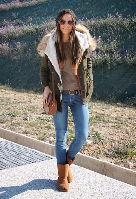 STREET STYLE INSPIRATION; UGG BOOTS.-