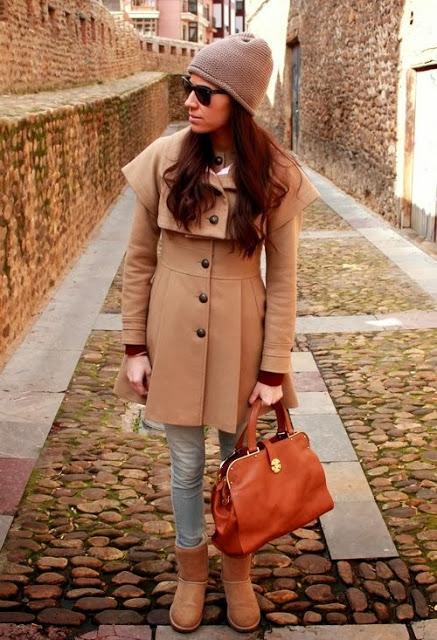 STREET STYLE INSPIRATION; UGG BOOTS.-